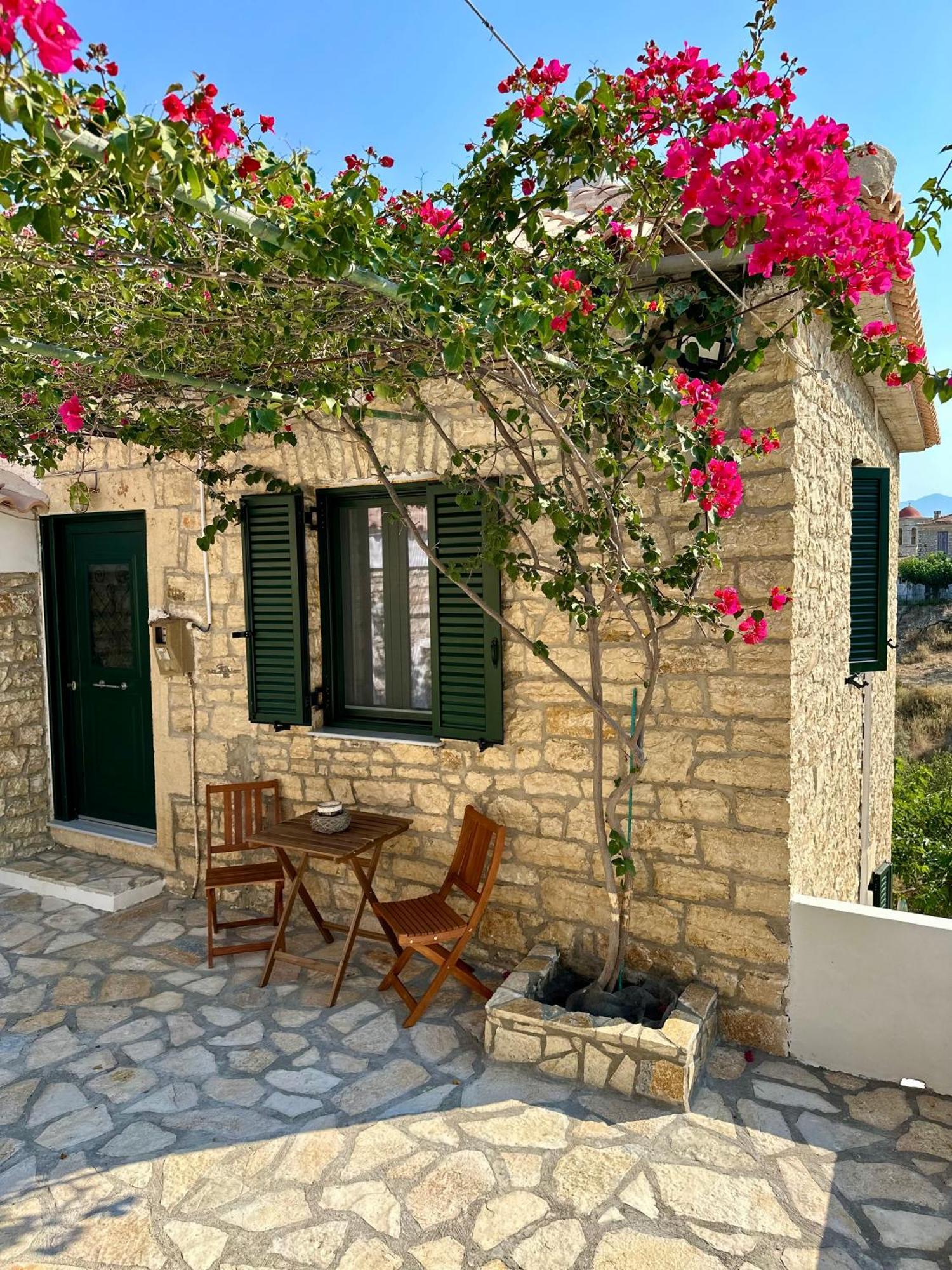 Chrysavgi Stone House Villa Katomerion Exterior photo